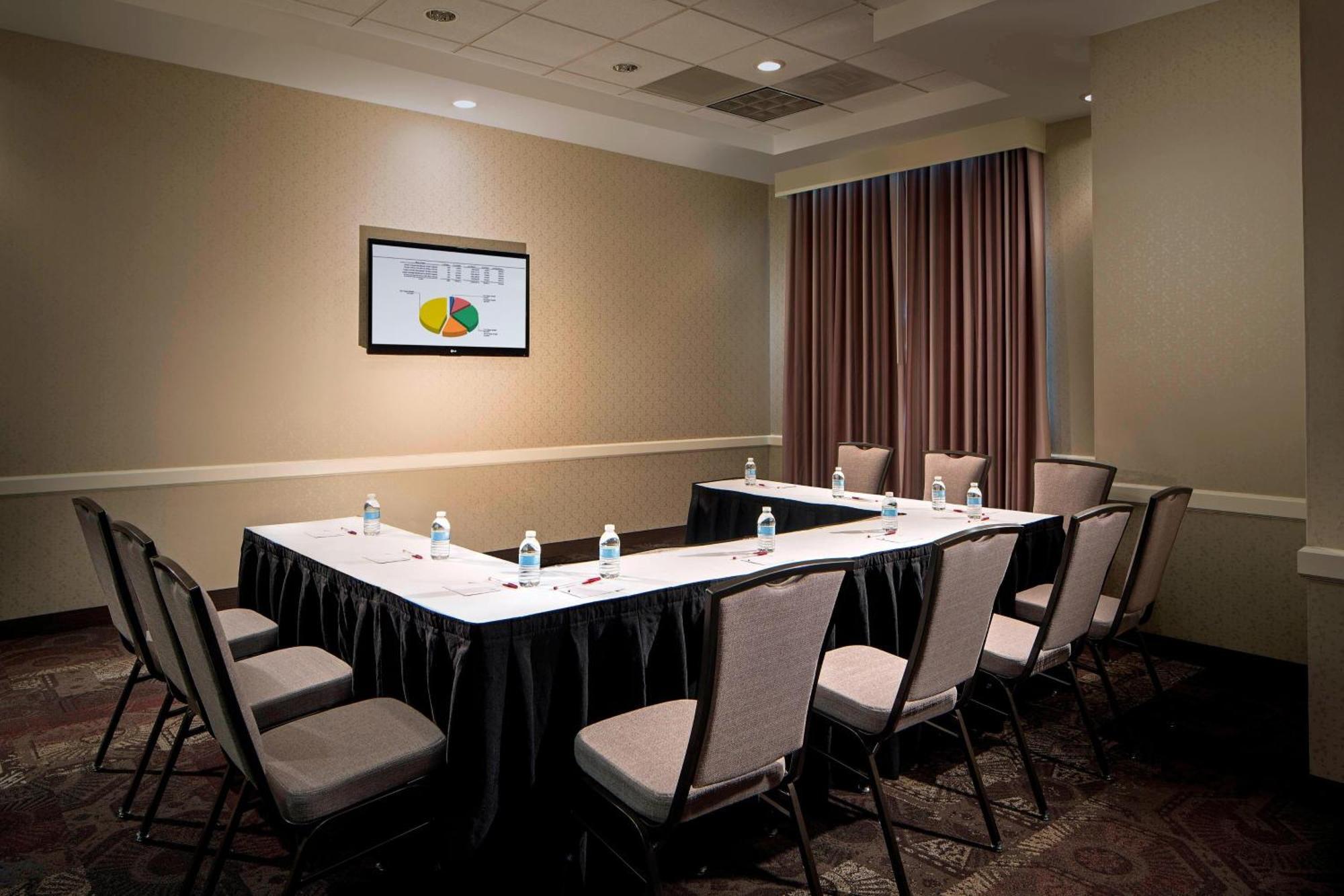 By Marriott Universities At The Capitol Hotel Tallahassee
