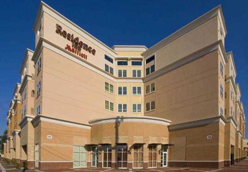 Hotel By Marriott Universities At The Capitol
