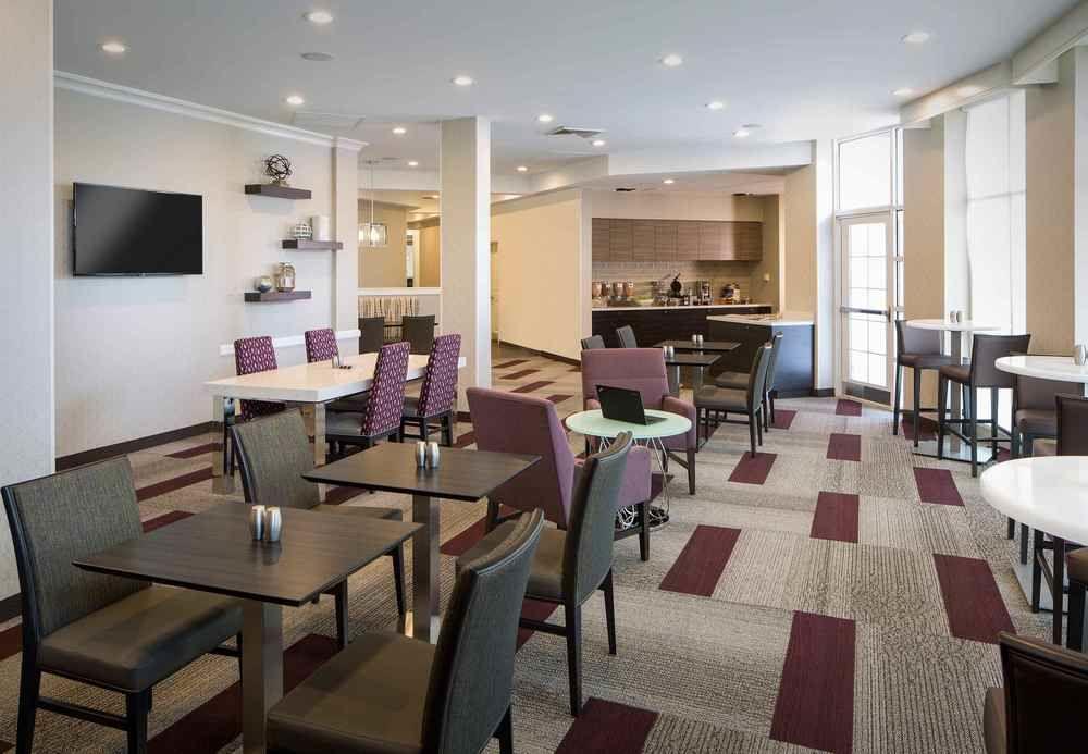 By Marriott Universities At The Capitol 3* Tallahassee