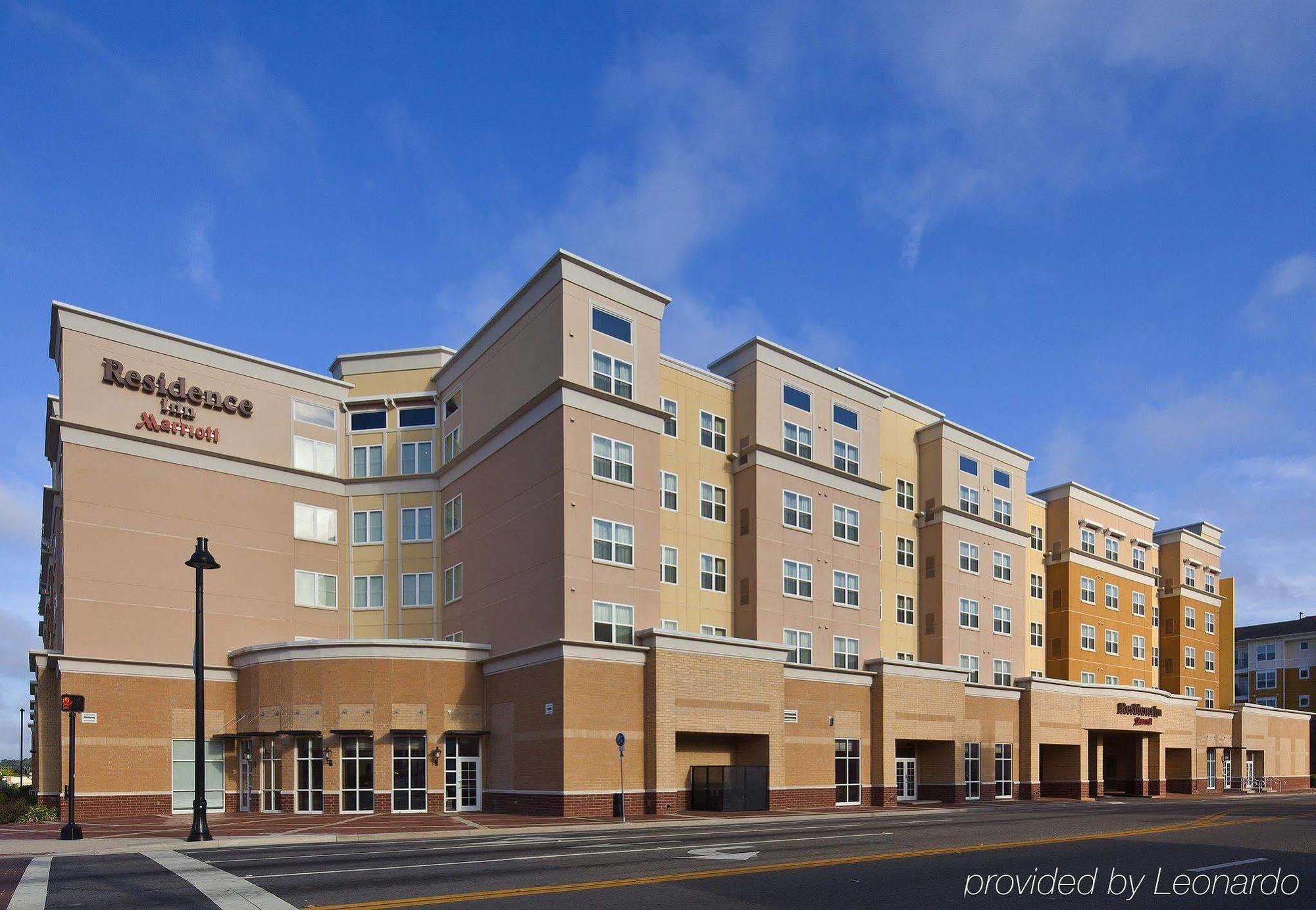 Hotel By Marriott Universities At The Capitol 3*